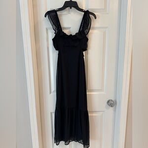 ✨ Beautiful Black Ruffle Midi Dress (NEW with Tags!)✨